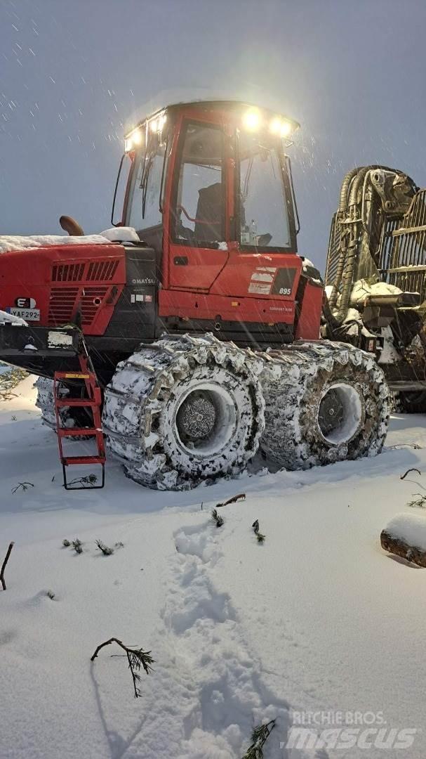 Komatsu 895 Skotare