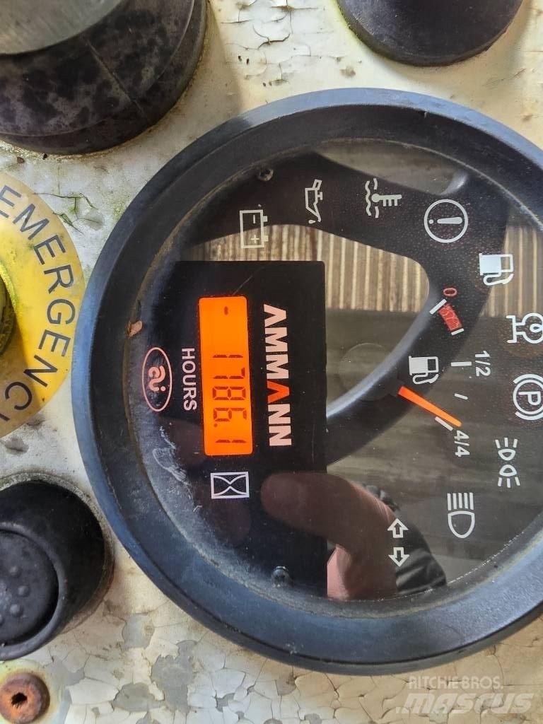 Ammann AV 40 Tvåvalsvältar