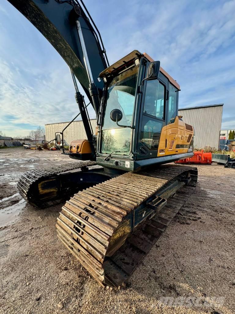 Hyundai HX 220 AL Bandgrävare