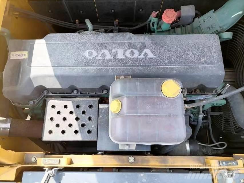 Volvo EC 380 D Bandgrävare