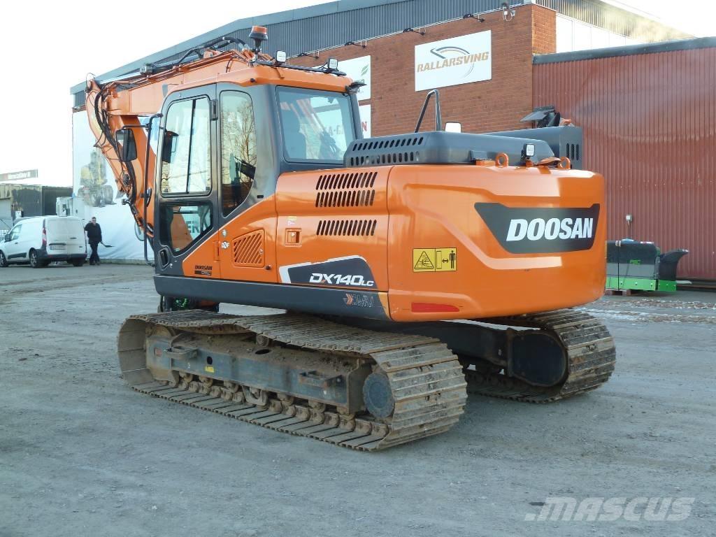 Doosan DX140LC-5 Bandgrävare