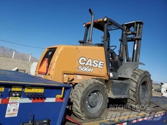 CASE 586H Terrängtruck
