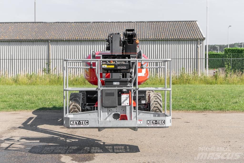 Manitou 160 ATJ e Bomliftar