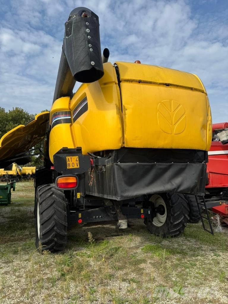 New Holland CX 760 Skördetröskor