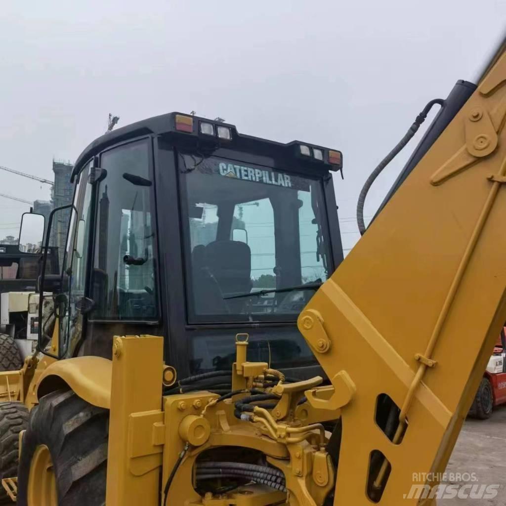 CAT 420 F Grävlastare