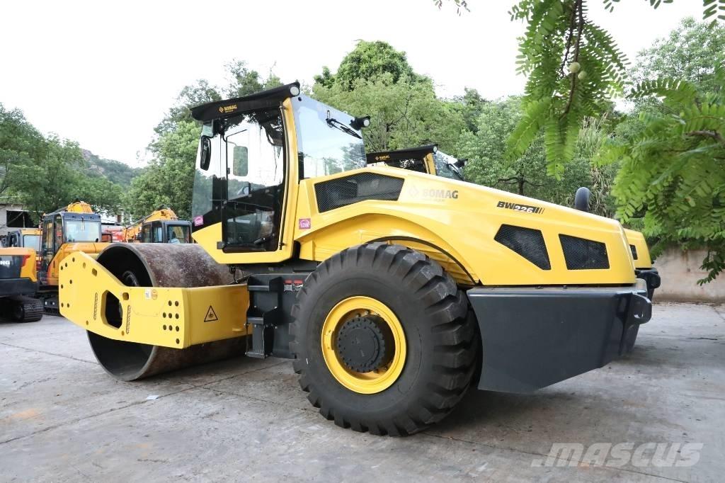 Bomag BW 226 BVC-5 Tvåvalsvältar
