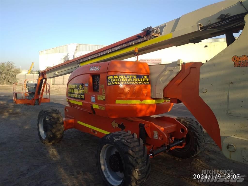 JLG 800AJ Bomliftar