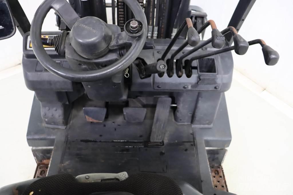 Nissan U1D2A20LQ Gasolmotviktstruckar