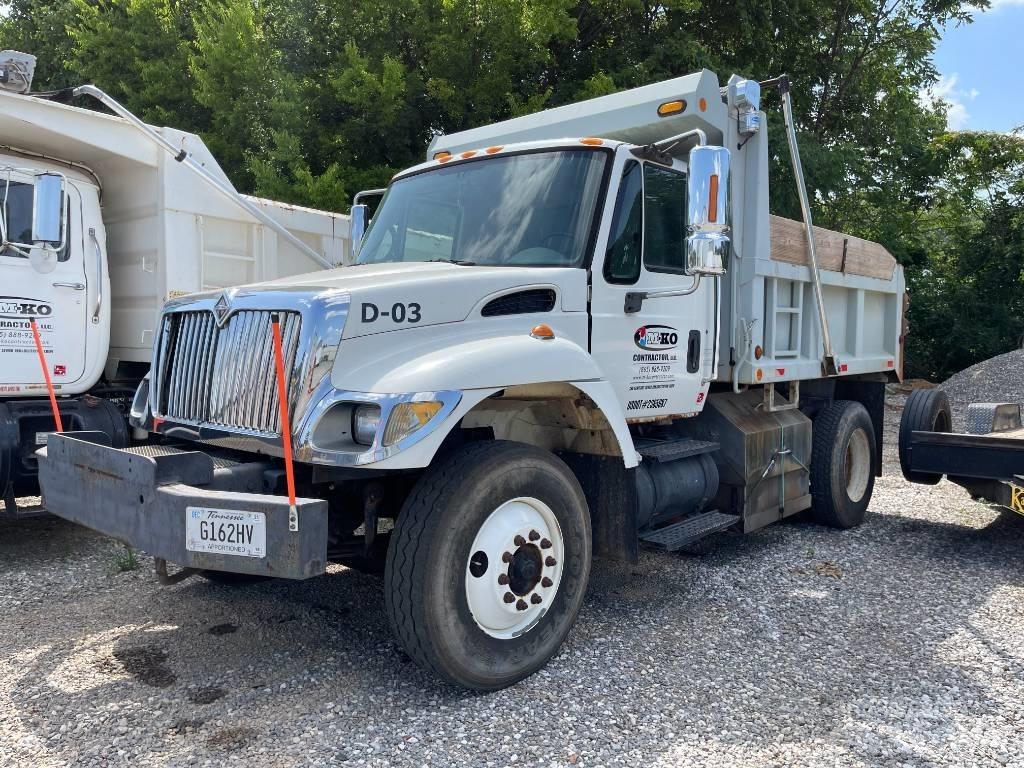 International 7300 Tippbilar