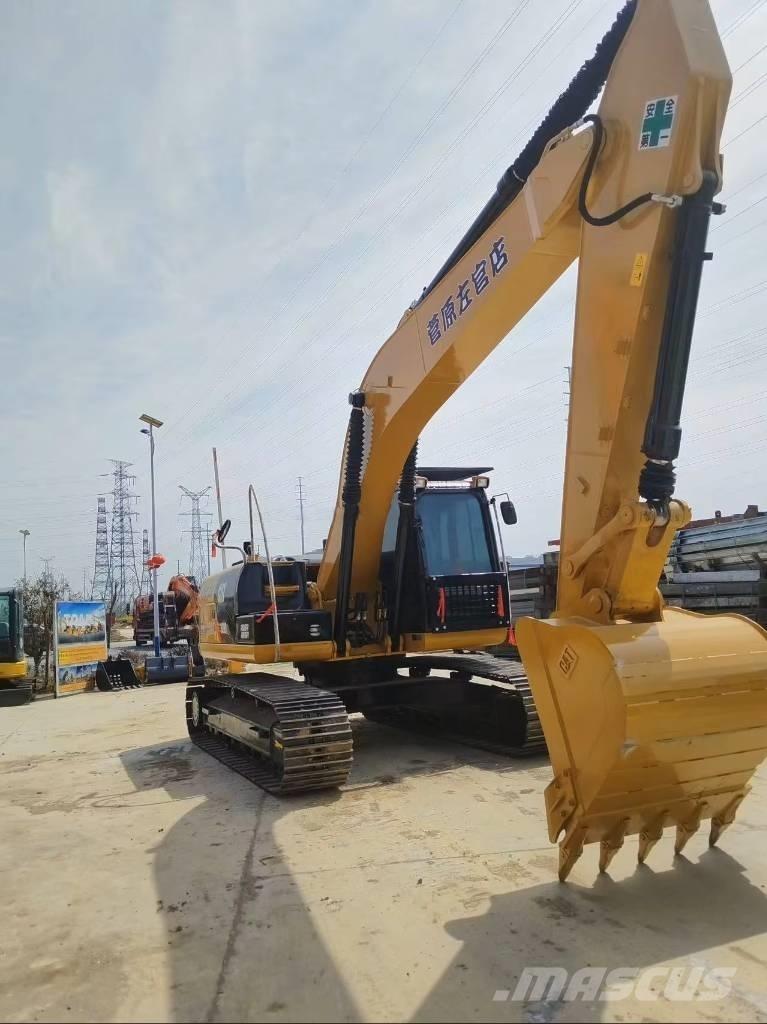 CAT 320 D 2 Midigrävmaskiner 7t - 12t