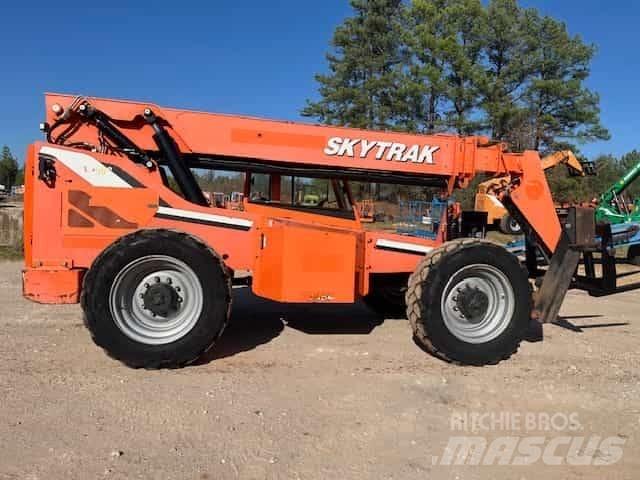 SkyTrak 10054 Teleskoplastare