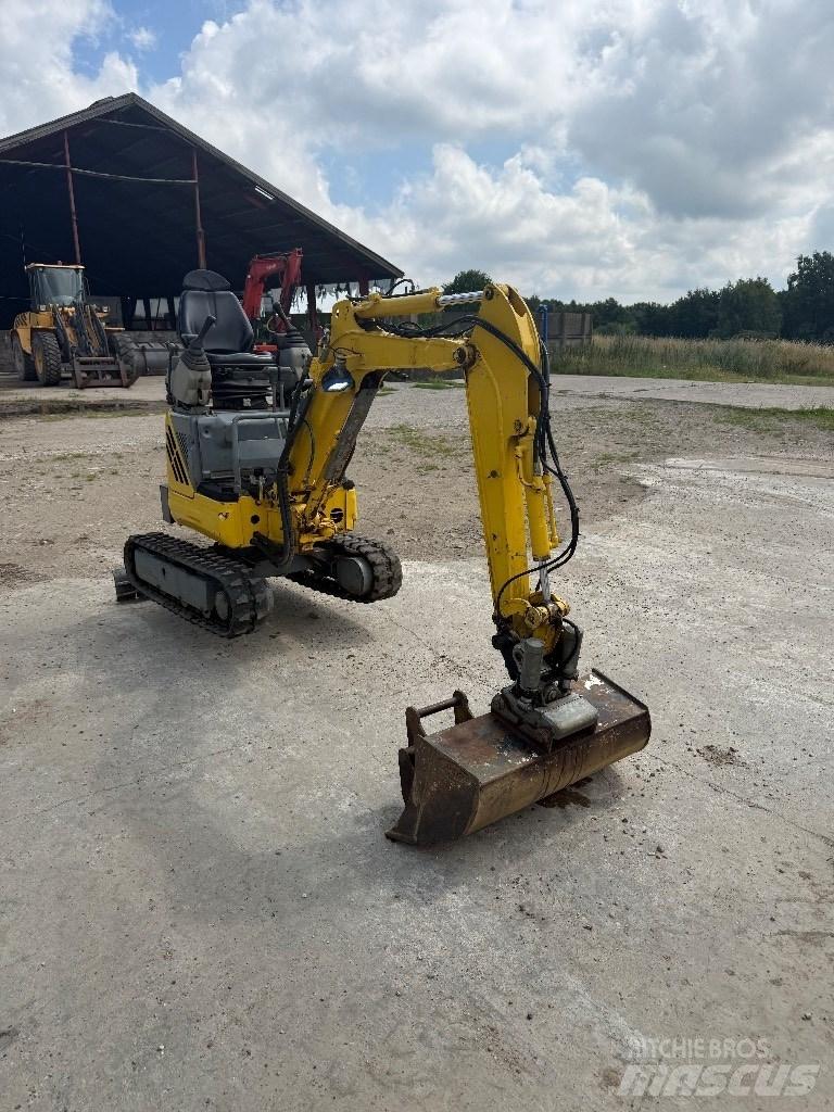 New Holland E 09 SR Minigrävare < 7t