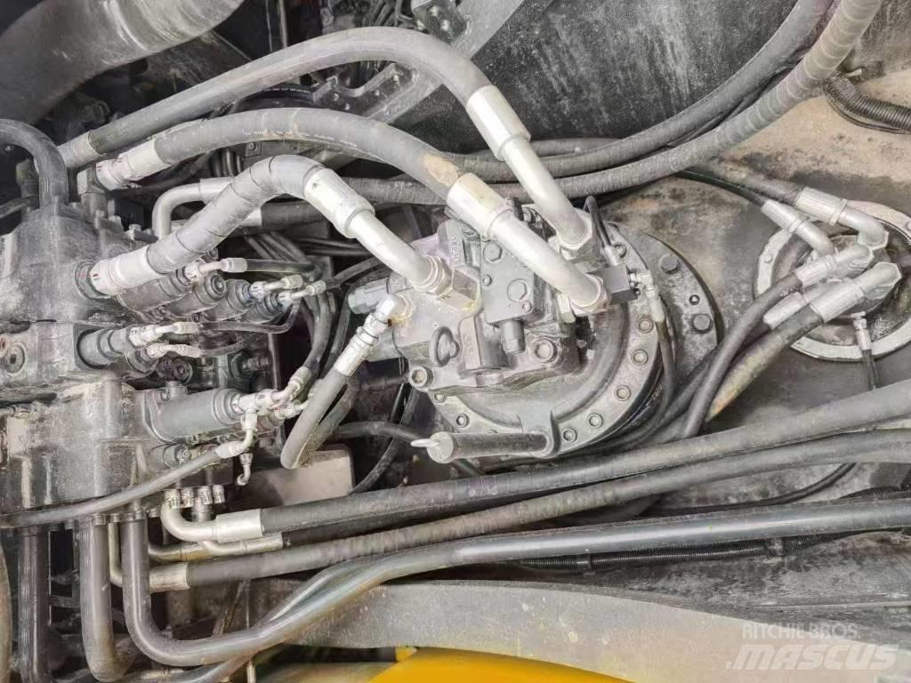 Volvo 240 Bandgrävare