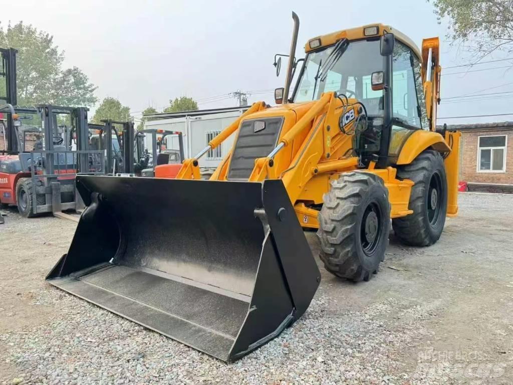 JCB 3 CX Grävlastare