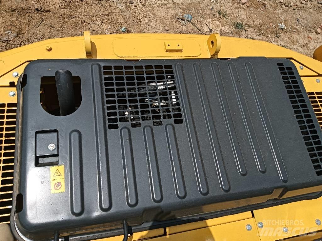 Komatsu PC 130 Midigrävmaskiner 7t - 12t