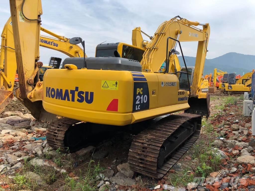 Komatsu 210LC-8 Bandgrävare