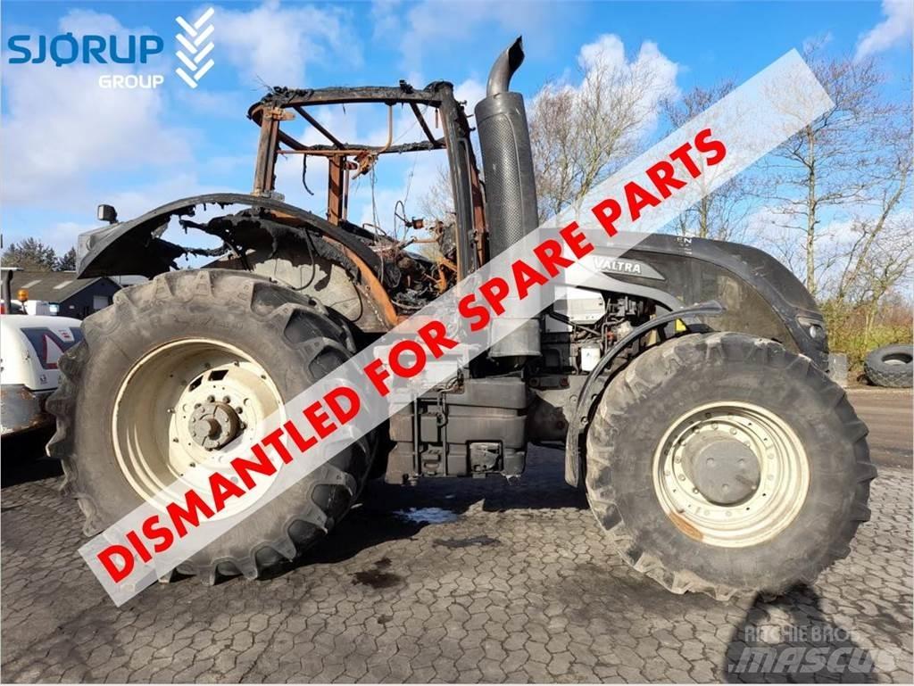 Valtra S374 Traktorer