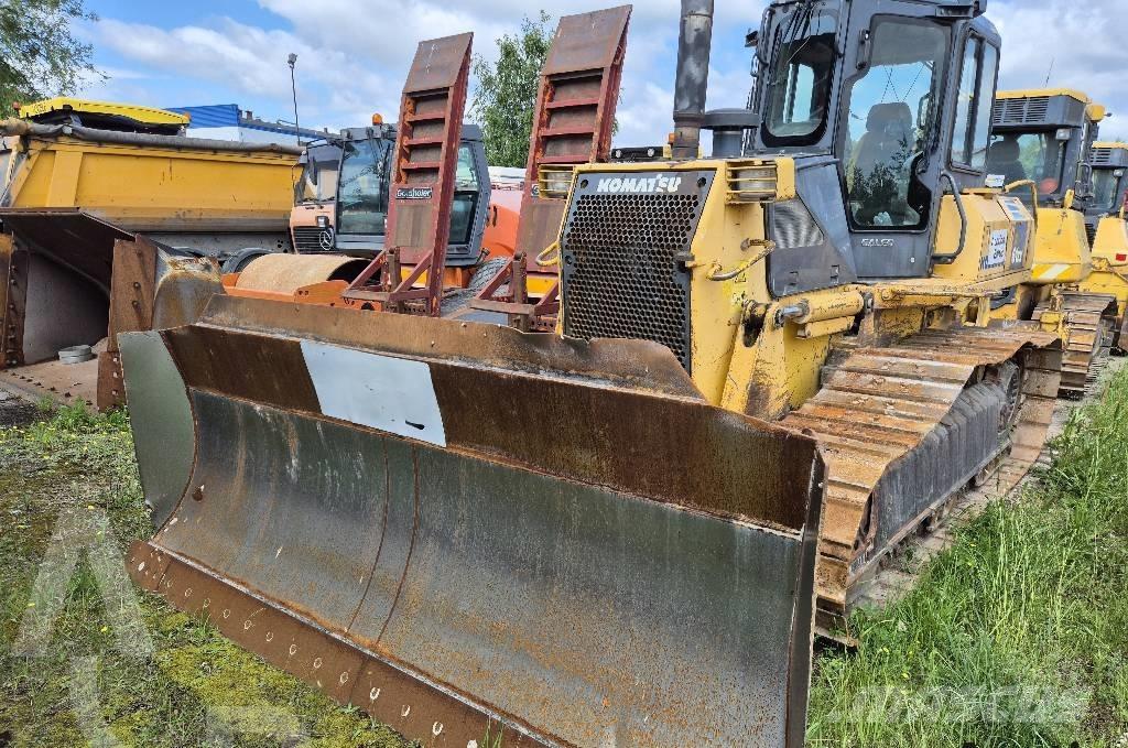 Komatsu D 61 EX-15 Bandschaktare
