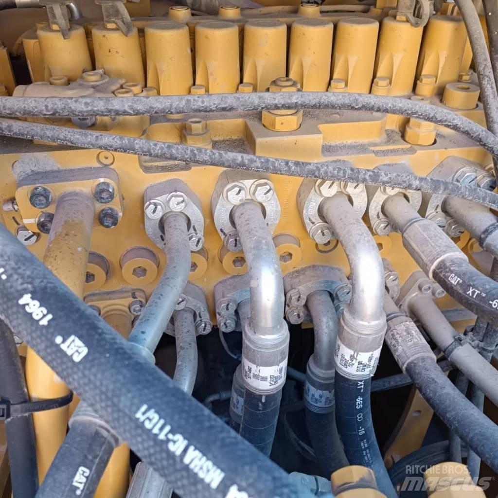 CAT 330GC Bandgrävare