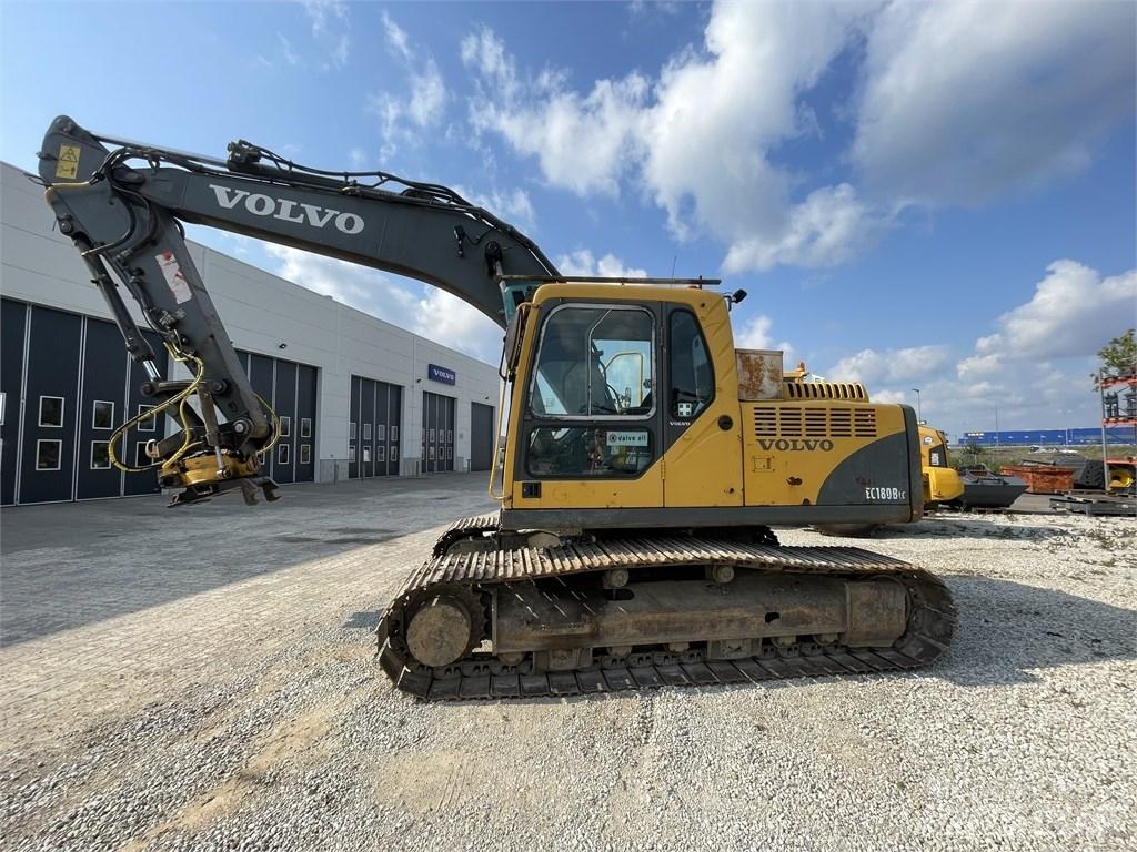 Volvo EC 180 B LC Bandgrävare