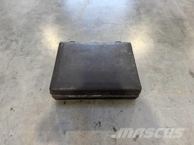 Dynapac DEMAG / VOLVO Asfaltsläggningsmaskiner