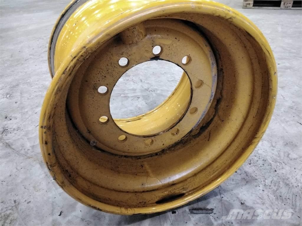 Rottne H11 20x24,5 Däck, hjul och fälgar