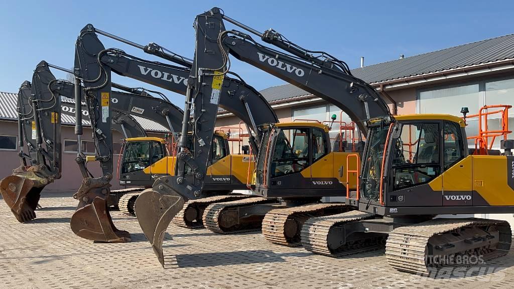Volvo EC 220 E Bandgrävare