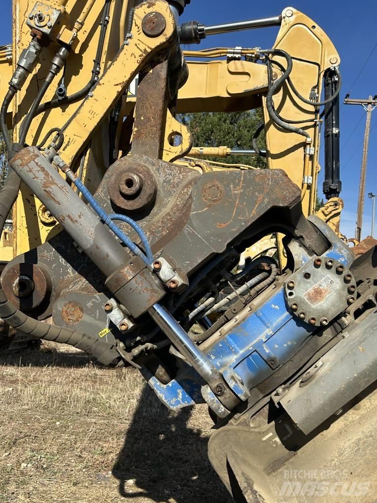 CAT 323 EL Bandgrävare