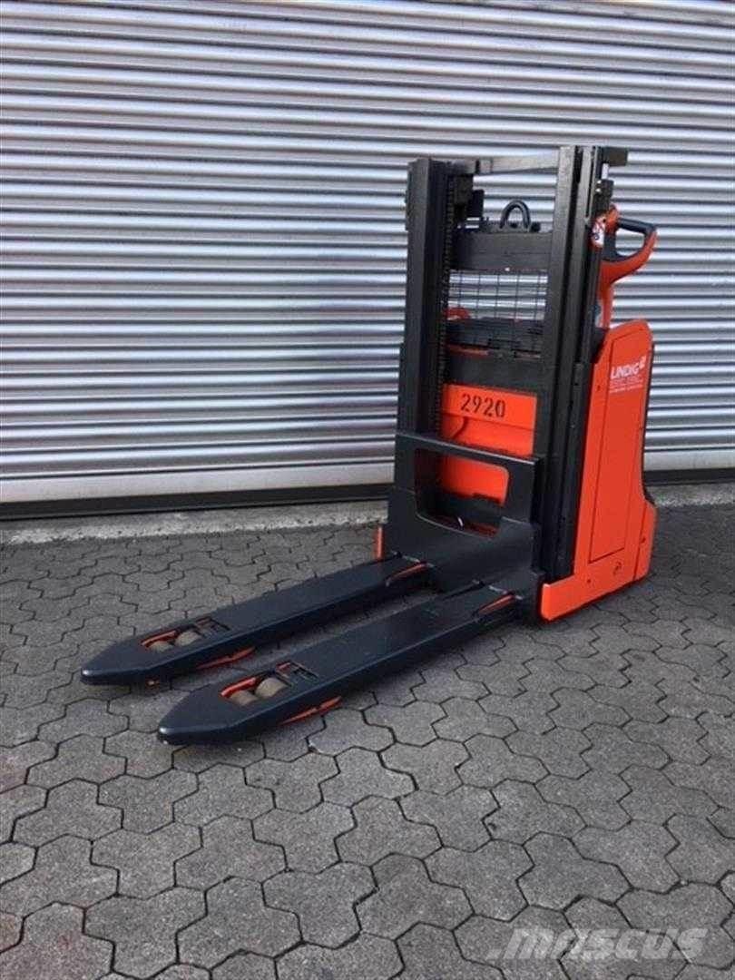 Linde D08 Plocktruck, höglyftande