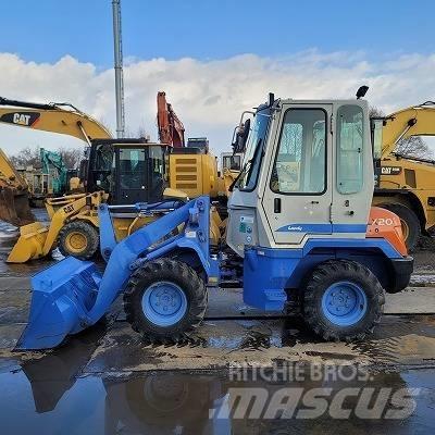 Hitachi LX 20-7 Hjullastare