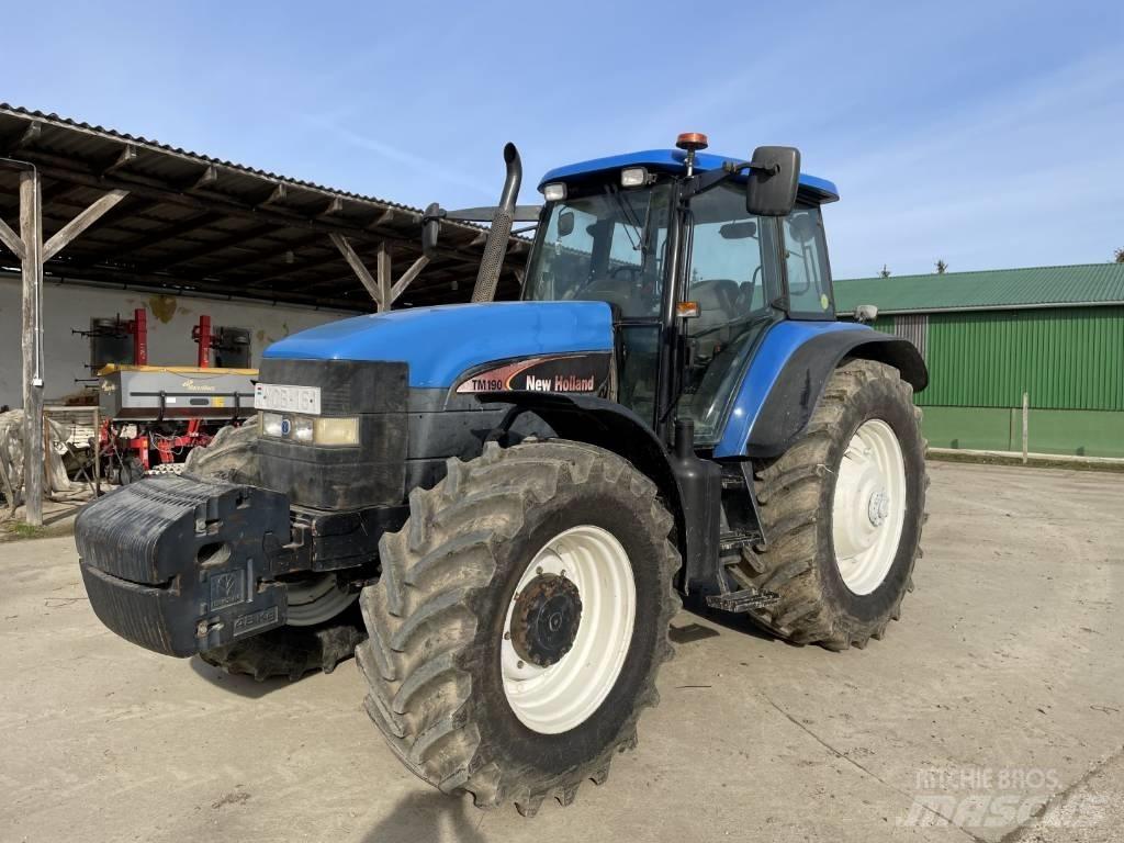 New Holland TM 190 Traktorer