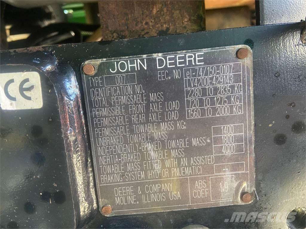John Deere 4200 Kompakttraktorer