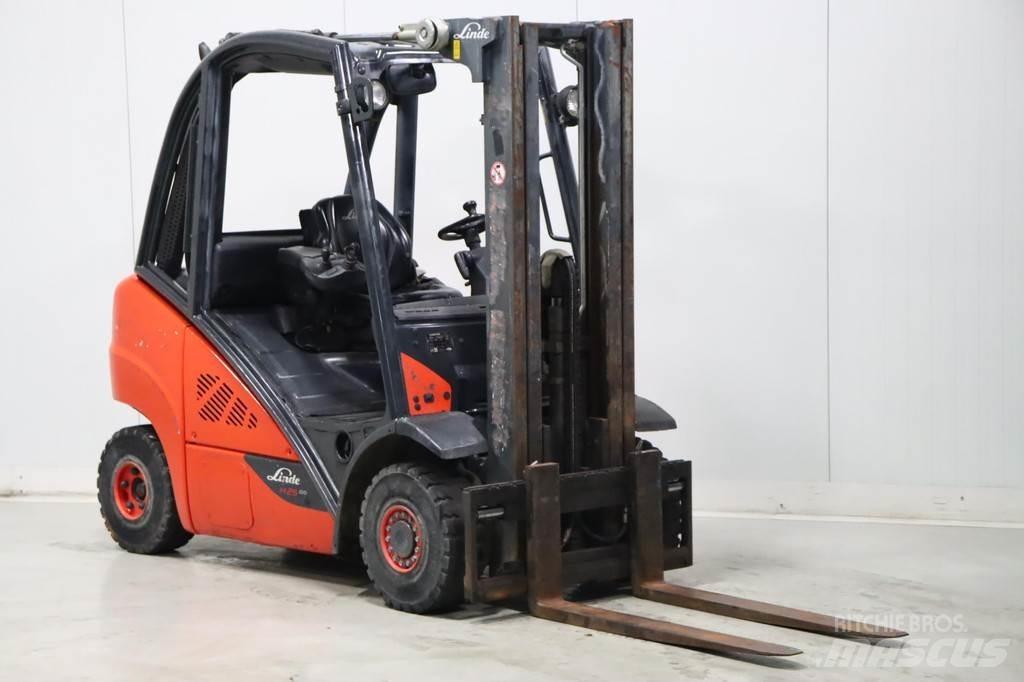 Linde H25D-02 Dieselmotviktstruckar