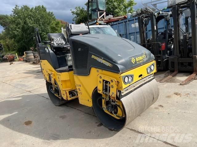 Bomag BW 100 AD-5 Tvåvalsvältar