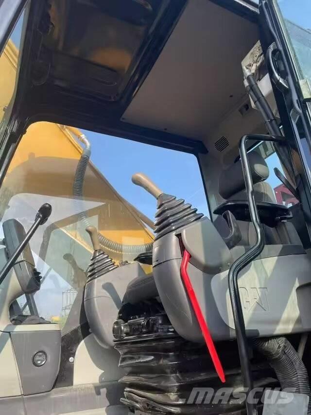 CAT 336 D Bandgrävare