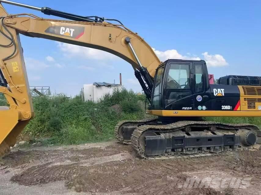 CAT 336 D Bandgrävare
