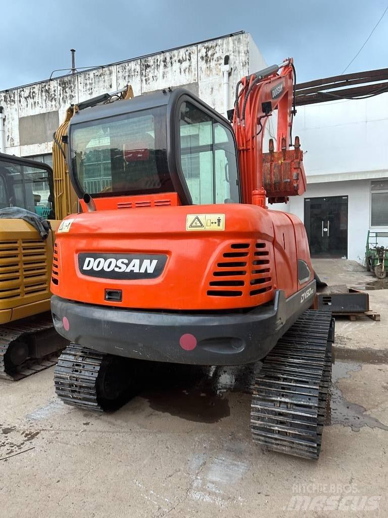 Doosan DX 60 Minigrävare < 7t