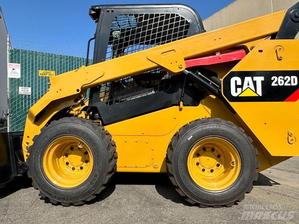 CAT 262 D Kompaktlastare