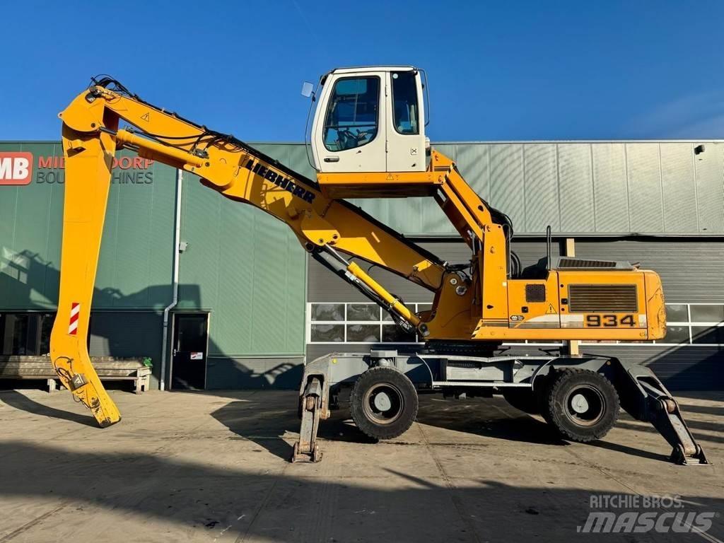 Liebherr A 934 C Avfalls / industri hantering