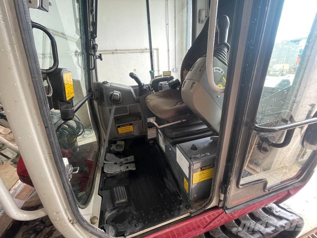 Takeuchi TB 250 Minigrävare < 7t