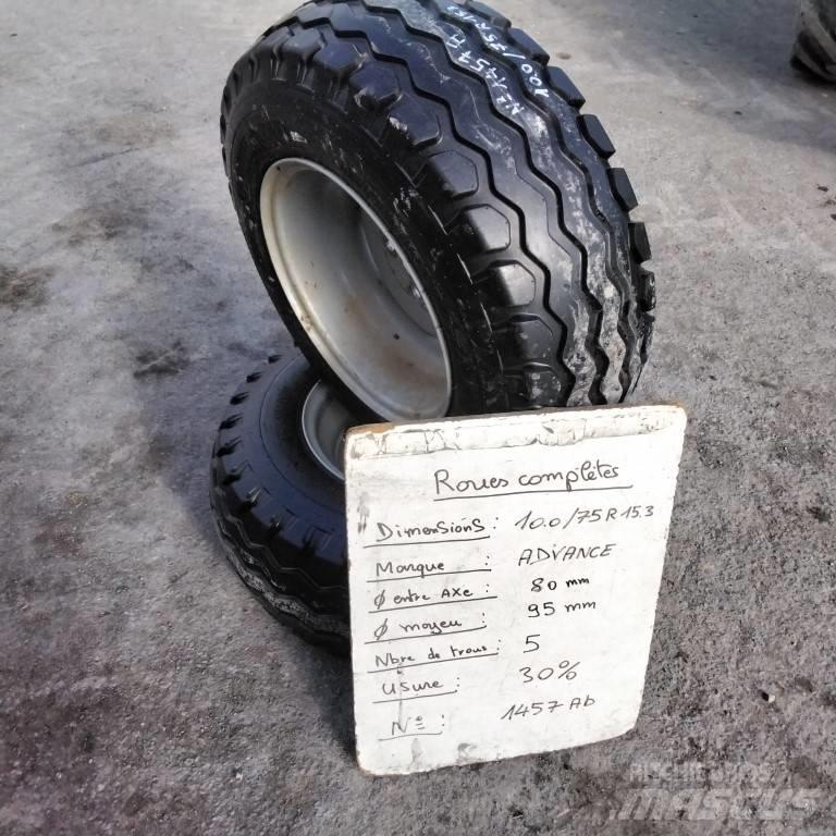 Advance 10.0/75R15.3 Däck, hjul och fälgar