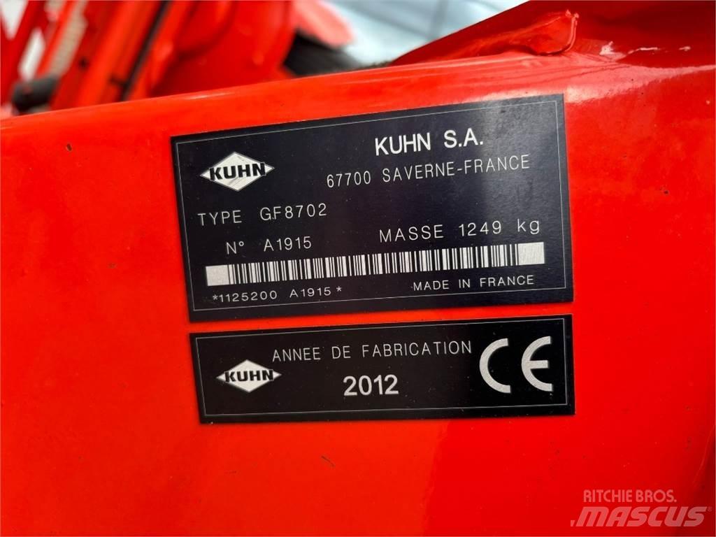 Kuhn GF 8702 Vändare och luftare