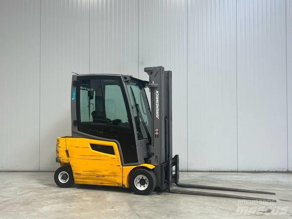 Jungheinrich EFG320 Elmotviktstruckar