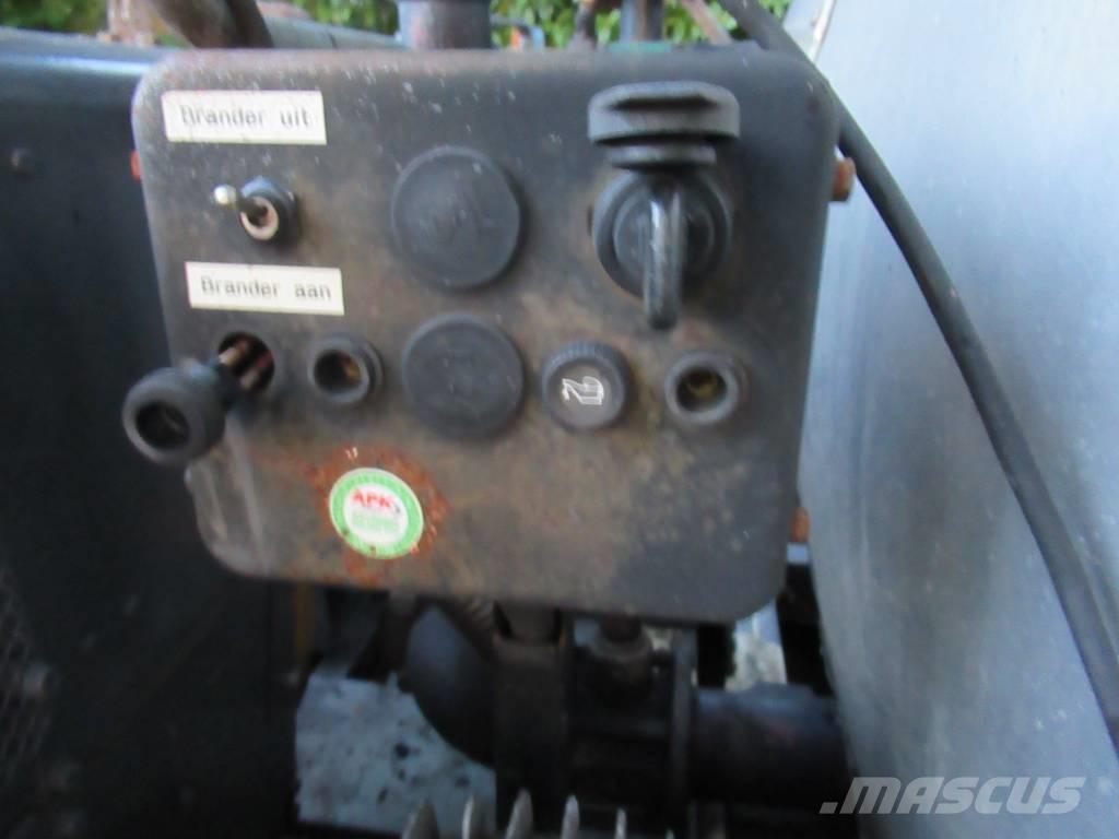 Burtec TSH 1000 Asfaltsspridare