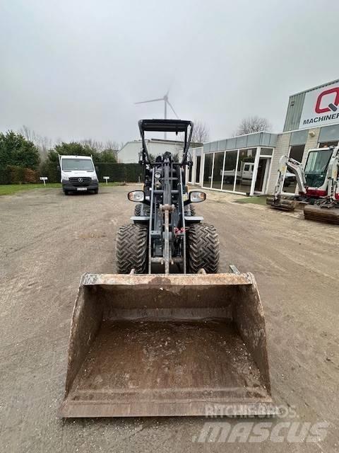 GiANT G2200 HD Hjullastare
