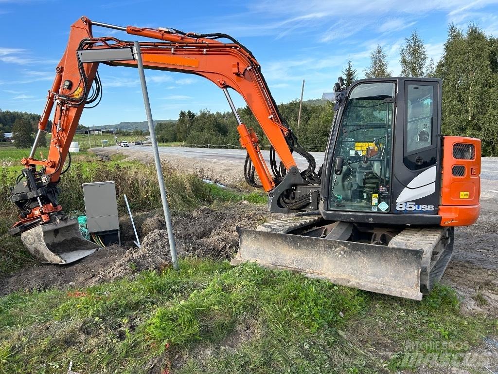 Hitachi ZX 85 US B-6 Midigrävmaskiner 7t - 12t