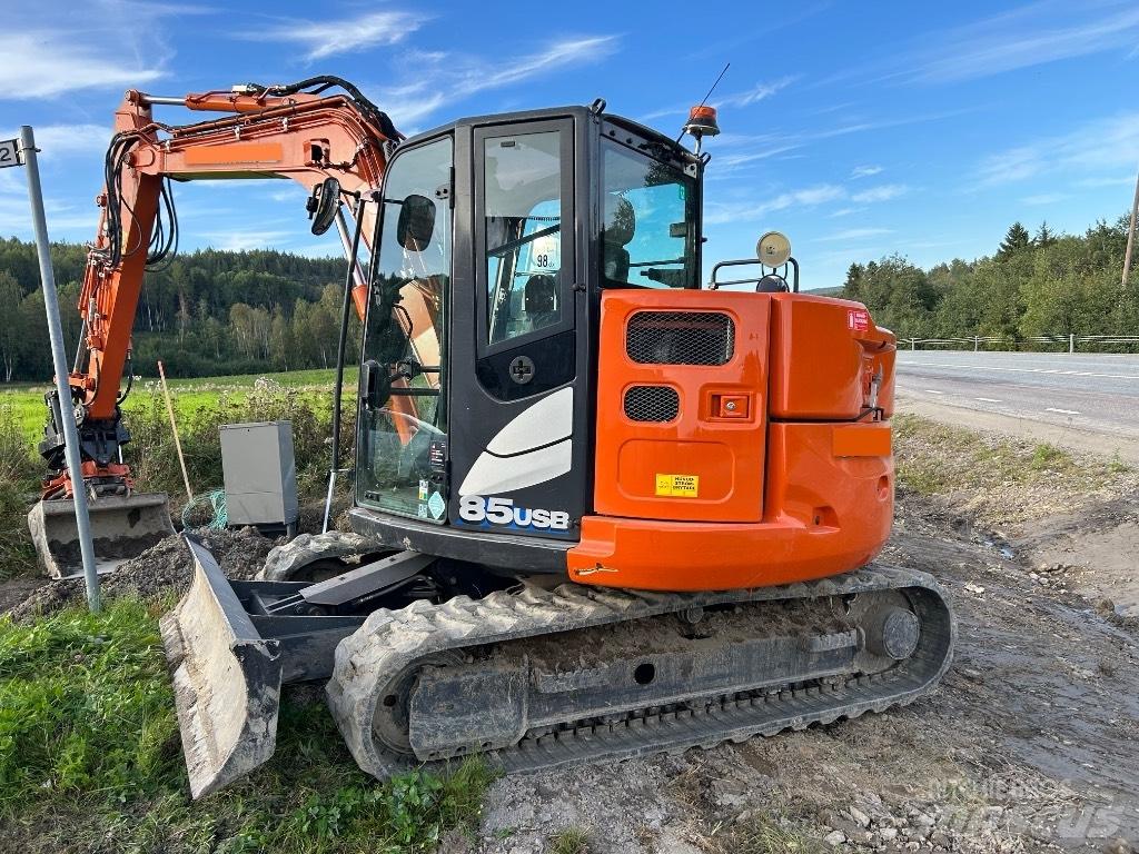 Hitachi ZX 85 US B-6 Midigrävmaskiner 7t - 12t