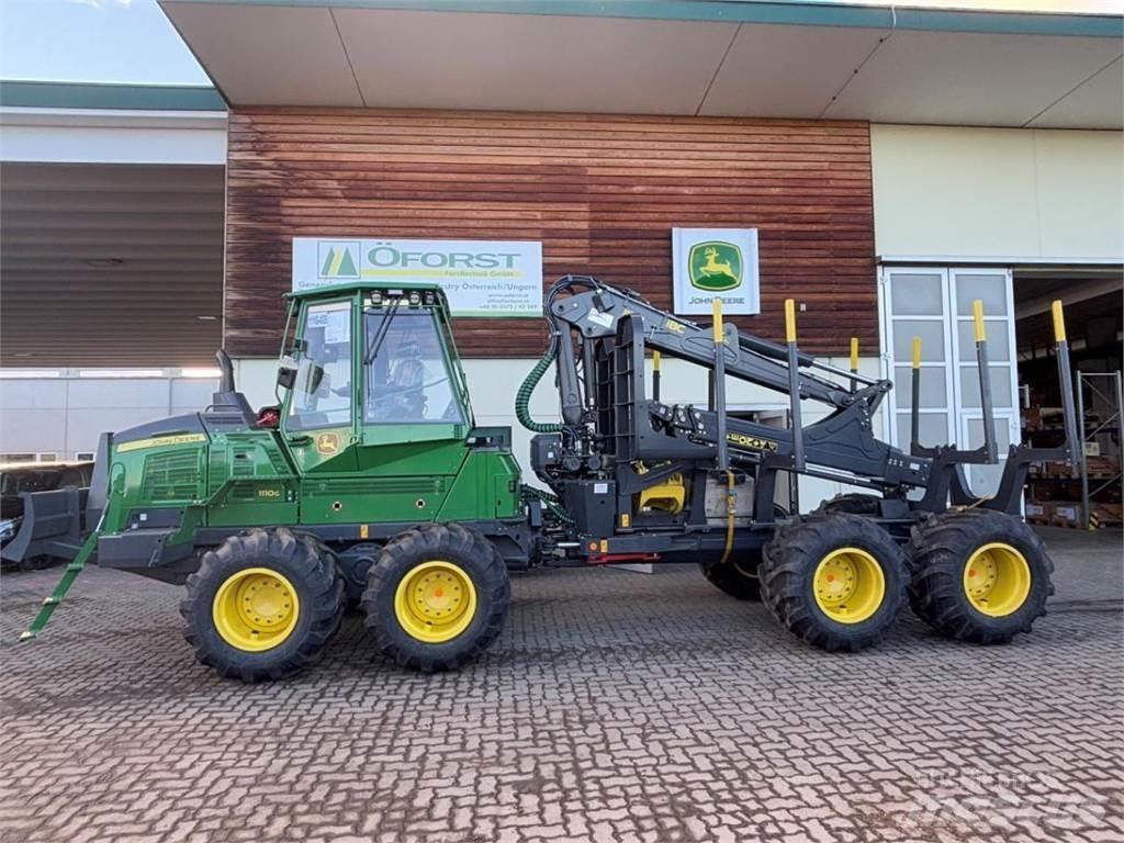 John Deere 1110 G Skotare