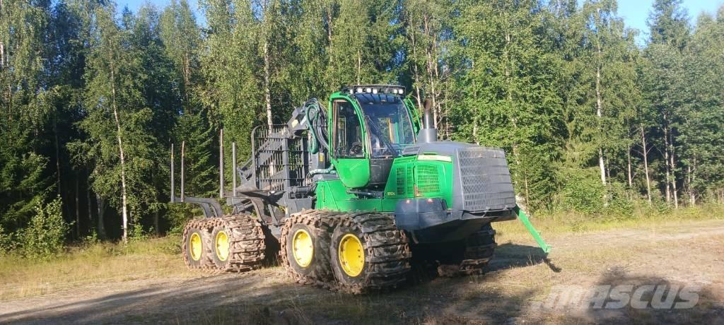 John Deere 1110 G Skotare