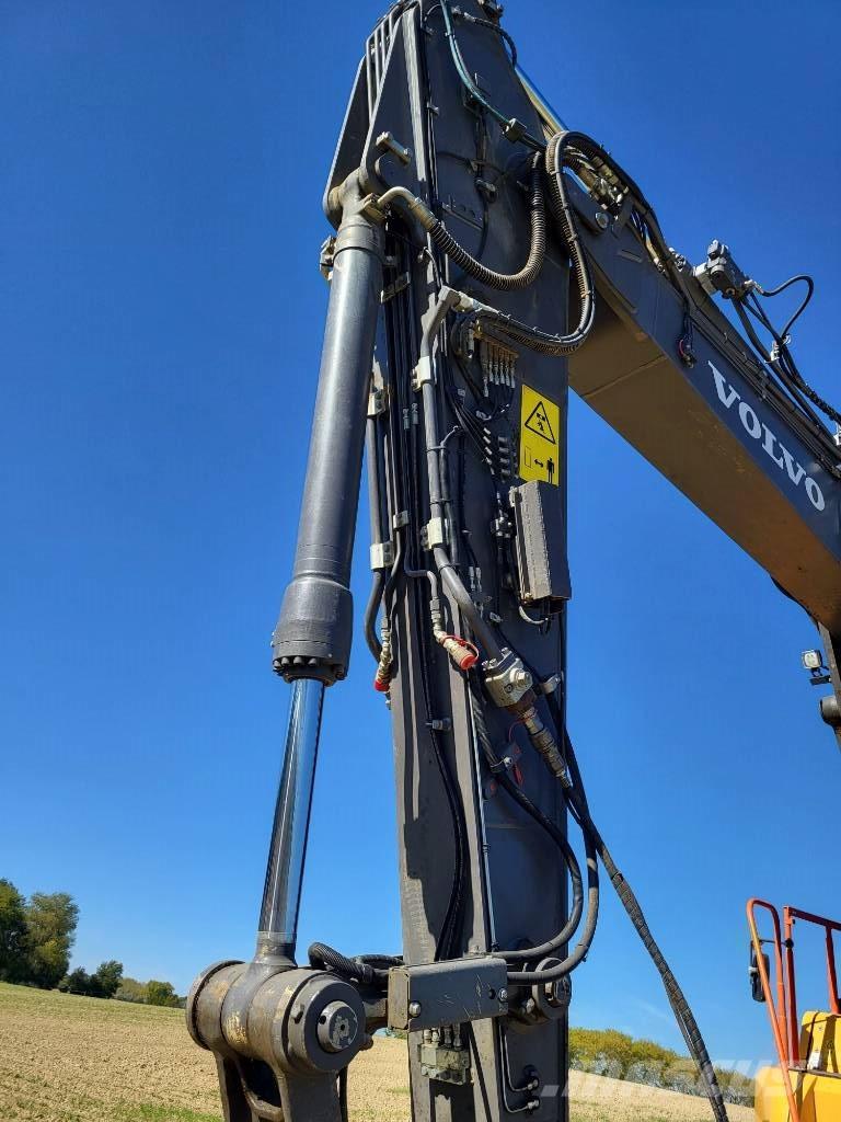 Volvo ECR  235  EL Bandgrävare